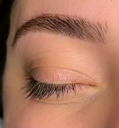 Threading & Tinting Eyebrows